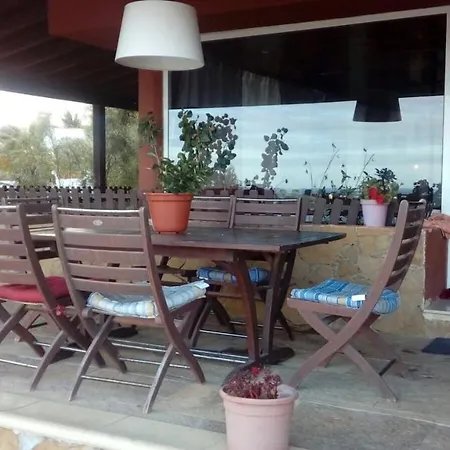 Villa Calle Begonia *